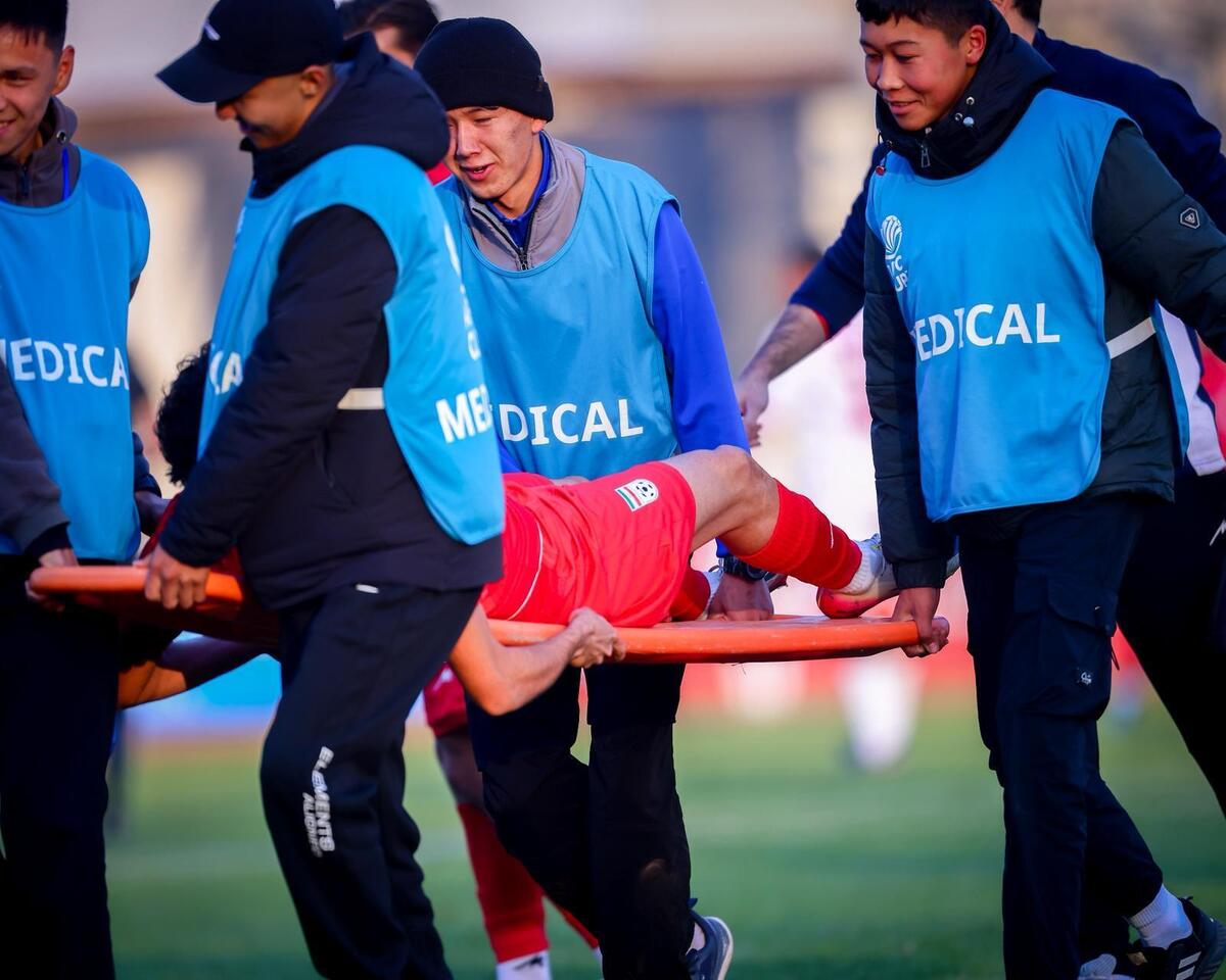 مصدومیت نگران‌کننده ستاره جوان سپاهان مشکوک به پارگی رباط صلیبی