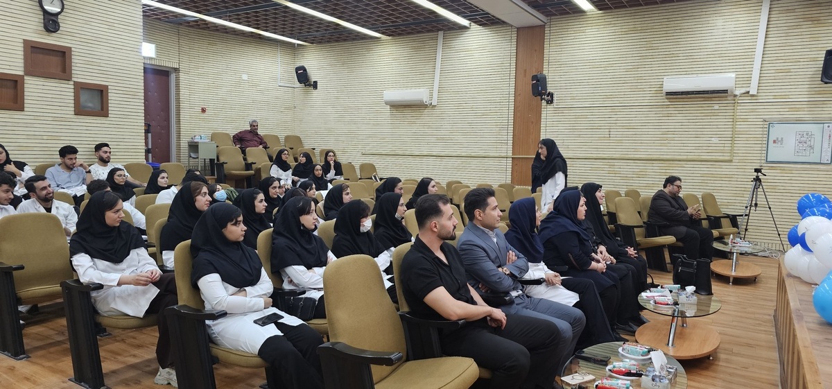 دانشجویان پیشگام فعالیت‌های فرهنگی باشند