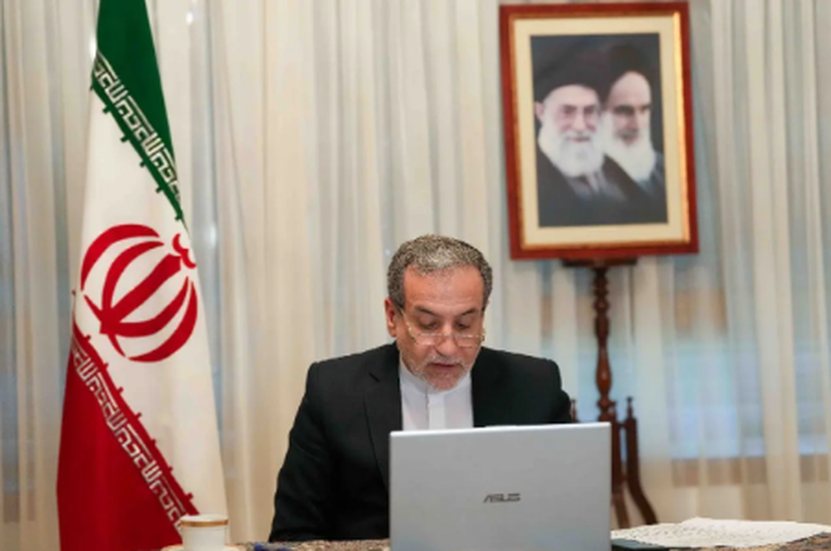 پیام تبریک عراقچی به مناسبت روز ملی قزاقستان