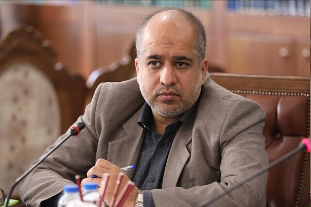 خضریان: دولت سهام عدالت را به قلک خود تبدیل کرده است