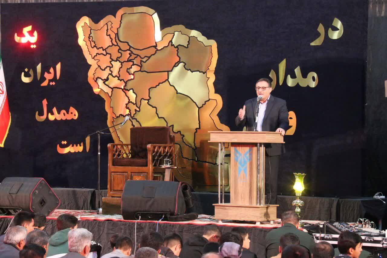 شهید طهرانچی الگوی عالم مؤمن و مدیر انقلابی برای دانشگاه آزاد است شهید طهرانچی الگوی عالم مؤمن و مدیر انقلابی برای دانشگاه آزاد است