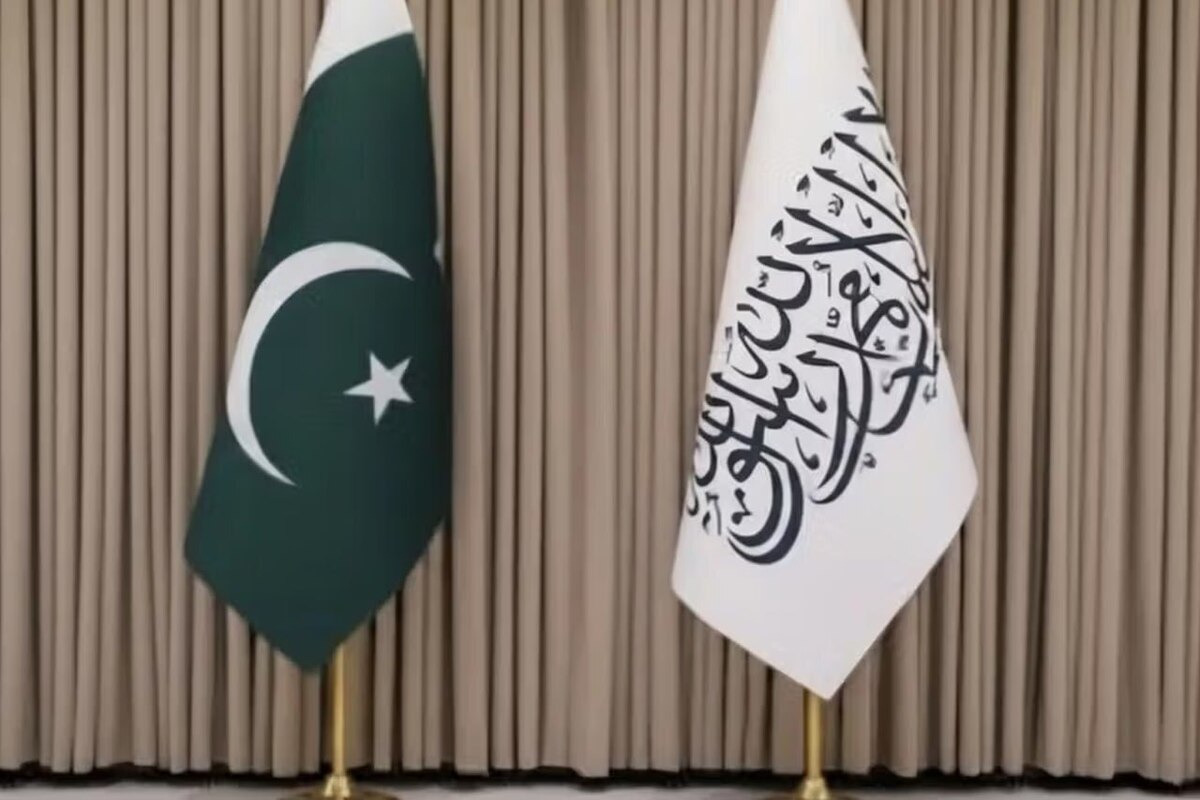 پیشرفت مذاکرات طالبان و پاکستان در استانبول؛ پیش‌نویس نهایی تبادل شد و آتش‌بس در دست بررسی است