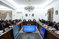 عارف: خالی کردن دل مردم هنر نیست/ دشمن وارد جنگ اقتصادی و روانی شده است