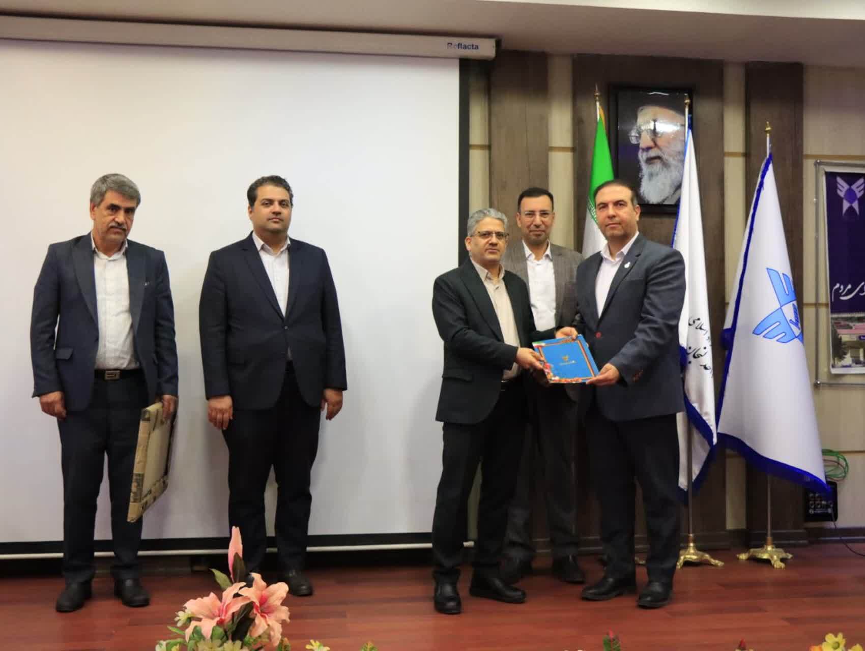 مدارس سما باید آموزش خلّاق و مهارتمحور را در دانشآموزان نهادینه کنند مدارس سما باید آموزش خلّاق و مهارتمحور را در دانشآموزان نهادینه کنند