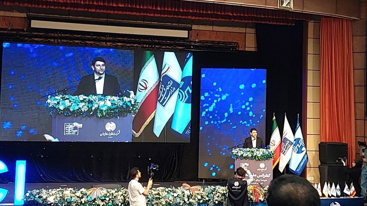 فیبرنوری کیفیت ارتباطات را افزایش و مصرف انرژی را کاهش می‌دهد