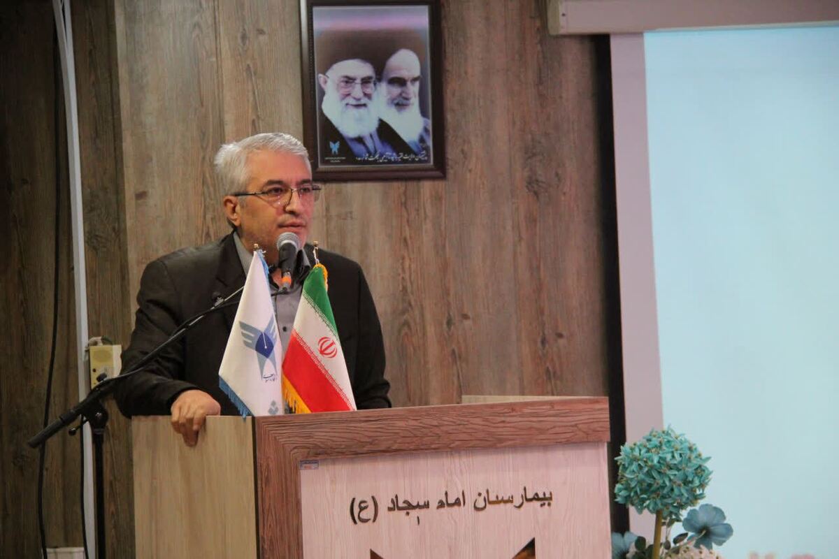 پرستاران طلایه‌داران خط مقدم عرصه درمان هستند