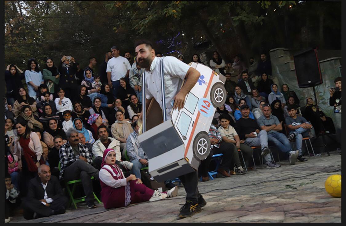 مریوان؛ شهری که با تئاتر نفس میکشد مریوان؛ شهری که با تئاتر نفس میکشد