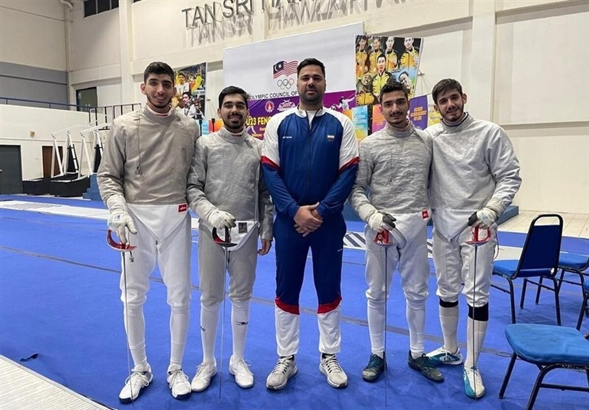 شمشیر کندی که نمی برد  شاگرد اولی که رفوزه شده است!