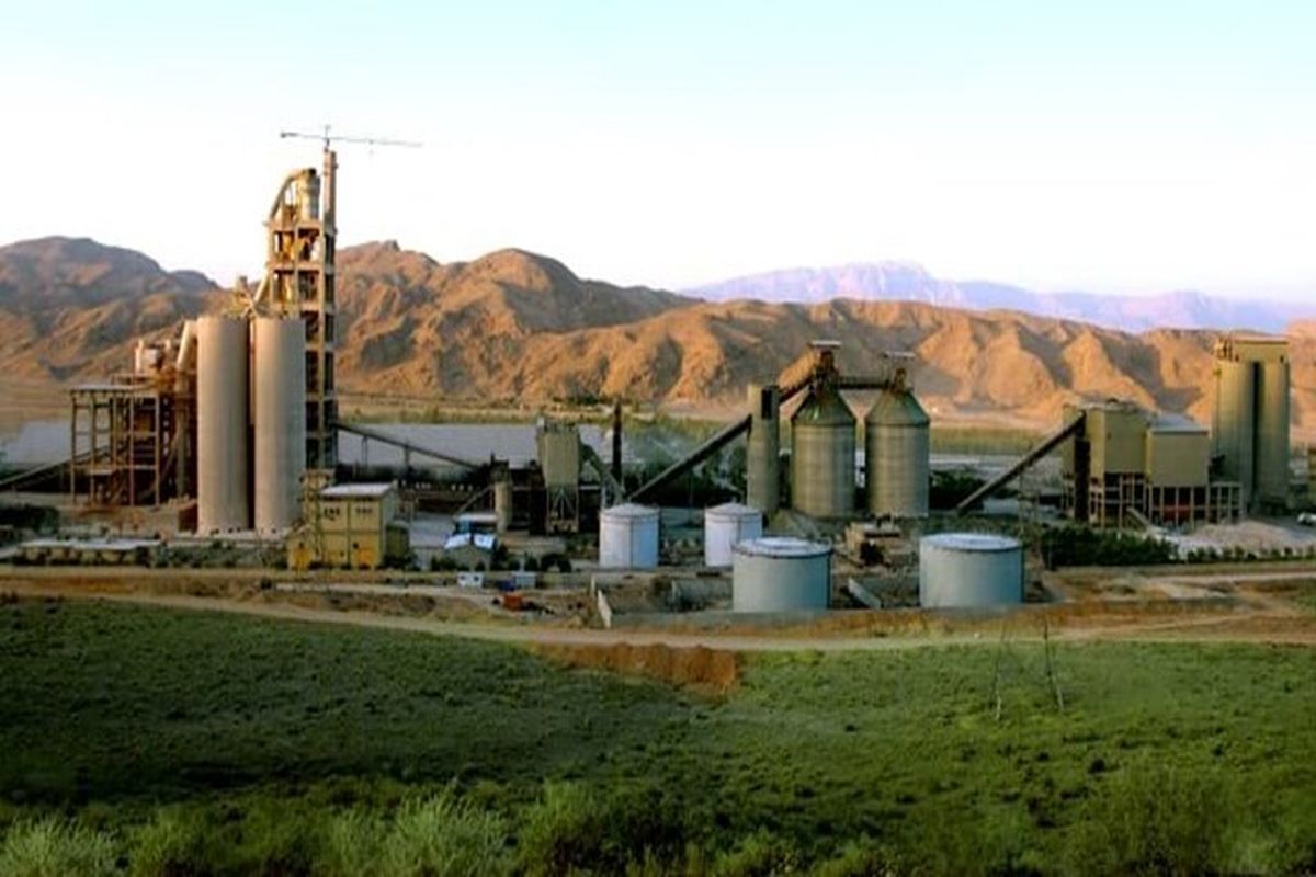 کارخانه سیمان بیارجمند پس از ۱۸ سال رکود در آستانه راه‌اندازی دوباره قرار گرفت