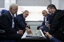 بازدید پزشکیان از خطوط راه آهن حومه‌ای استان تهران