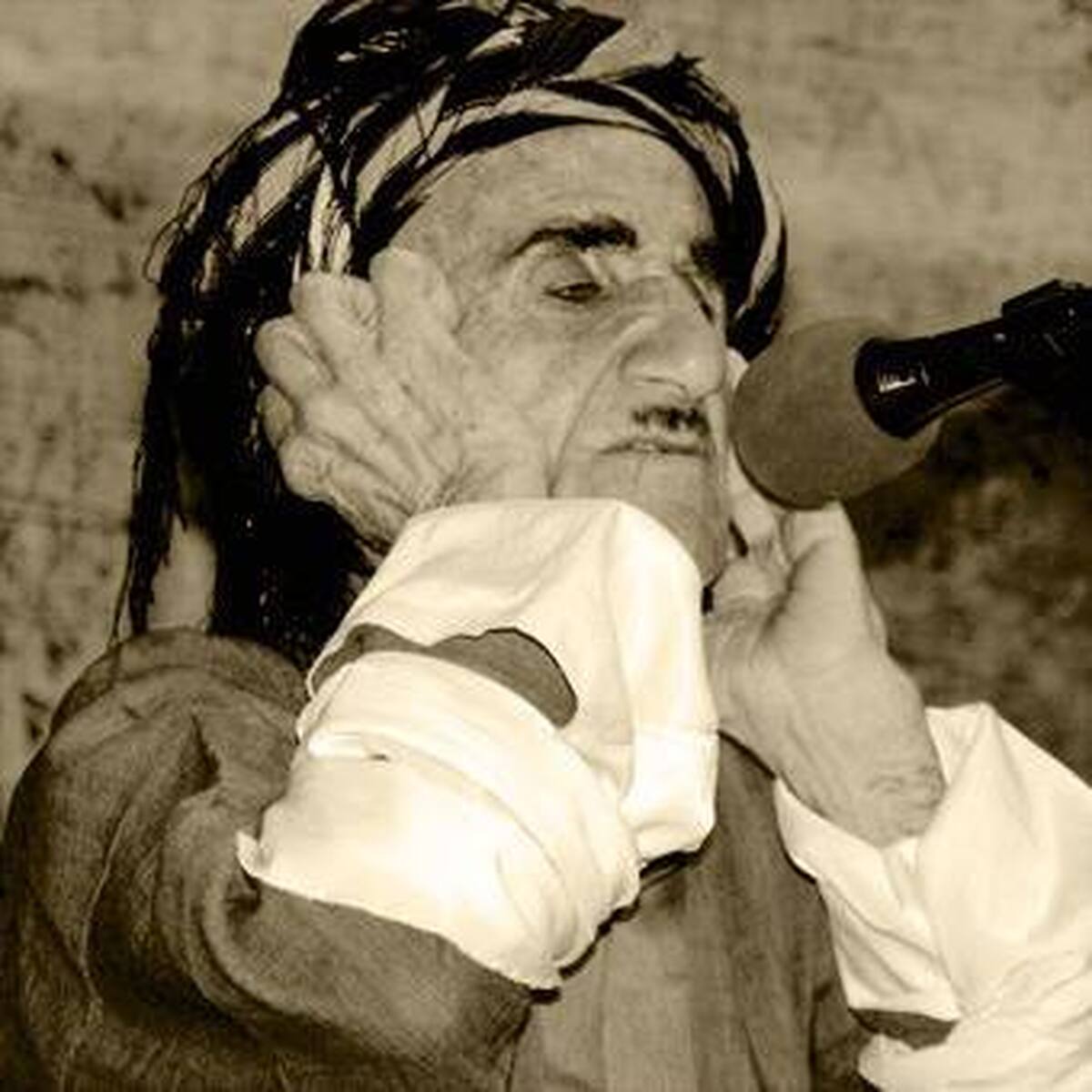 تقدیر از استاد ۱۰۹ ساله موسیقی کردستان  نمایندگان ۲۰ استان در سردشت روی صحنه می‌روند