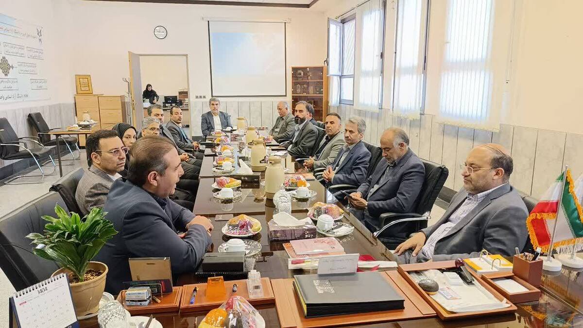 دانشگاه آزاد در مسیر هوشمندسازی آموزش فنی و رشد علوم پزشکی