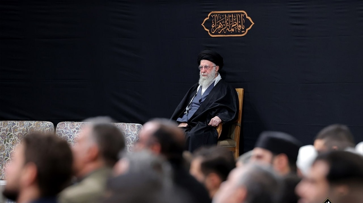 دومین شب مراسم عزاداری شهادت حضرت فاطمه(س) با حضور رهبر انقلاب