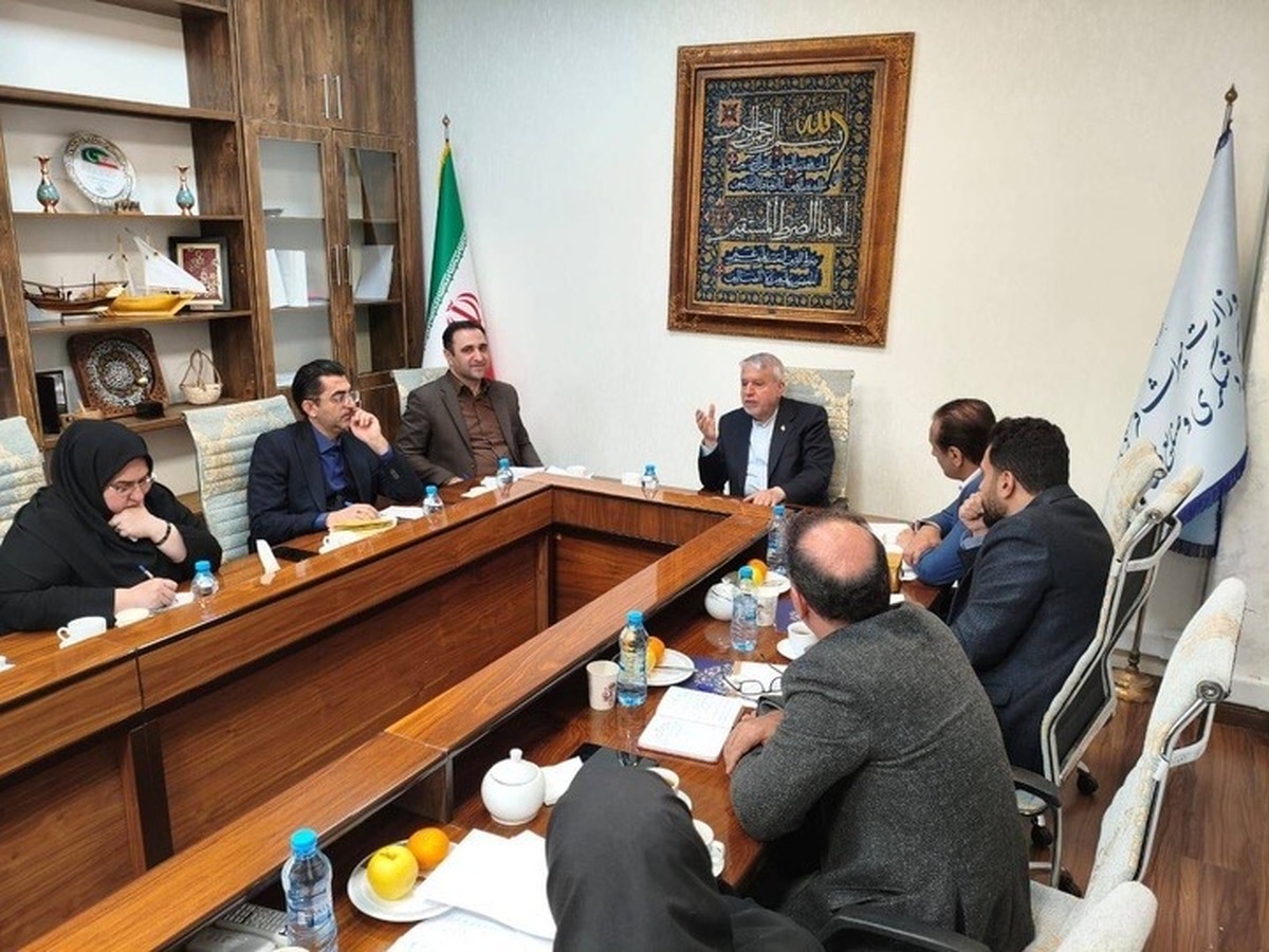 راهبرد ما در سرمایه‌گذاری، حرکت از تصمیمات پراکنده به برنامه‌ریزی منسجم است  همه معاونت‌ها باید از ظرفیت مرکز سرمایه‌گذاری بهره‌برداری کنند