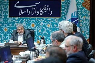 جلسه تکریم و معارفه تعدادی از معاونان و مسئولان دانشگاه آزاد اسلامی برگزار شد
