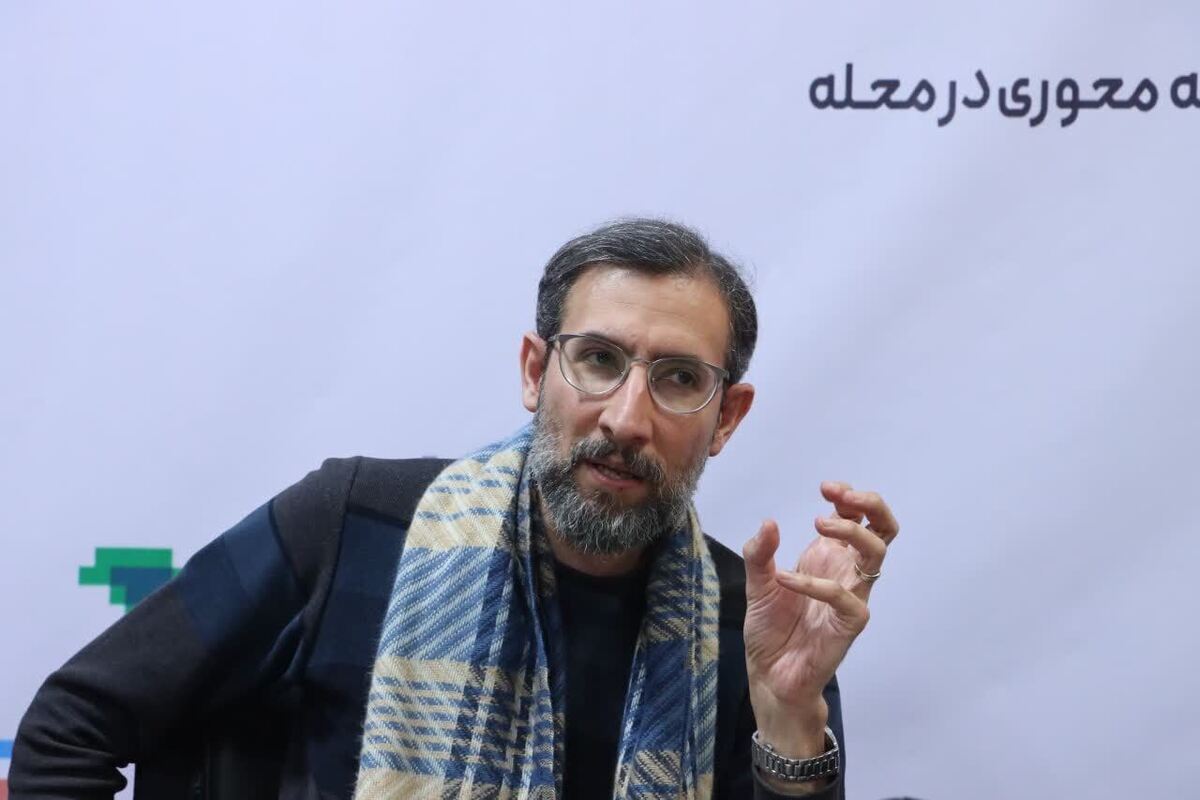 بنیان مکتب هنر رضوی بر کنش دانشگاهی است   تلاش برای طرح ایده مکتب در فضای بین‌المللی