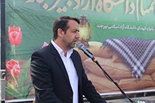 خانواده شهدا پرچم‌داران آزادگی و مقاومت