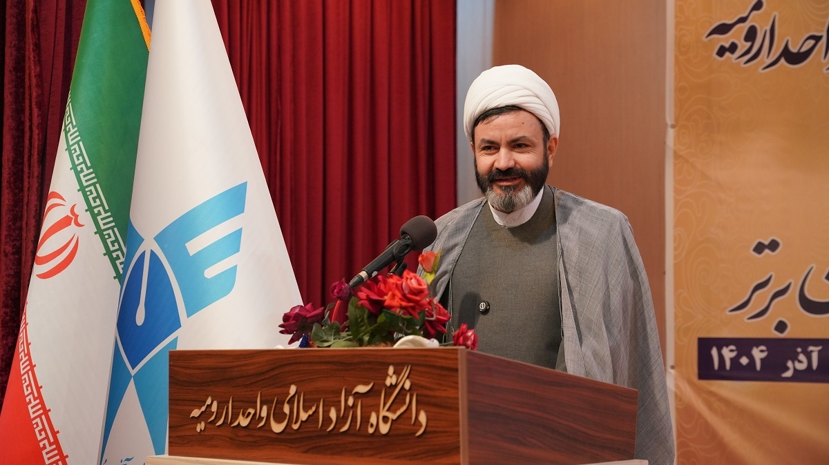 دانشگاه باید مسائل واقعی کشور را حل کند