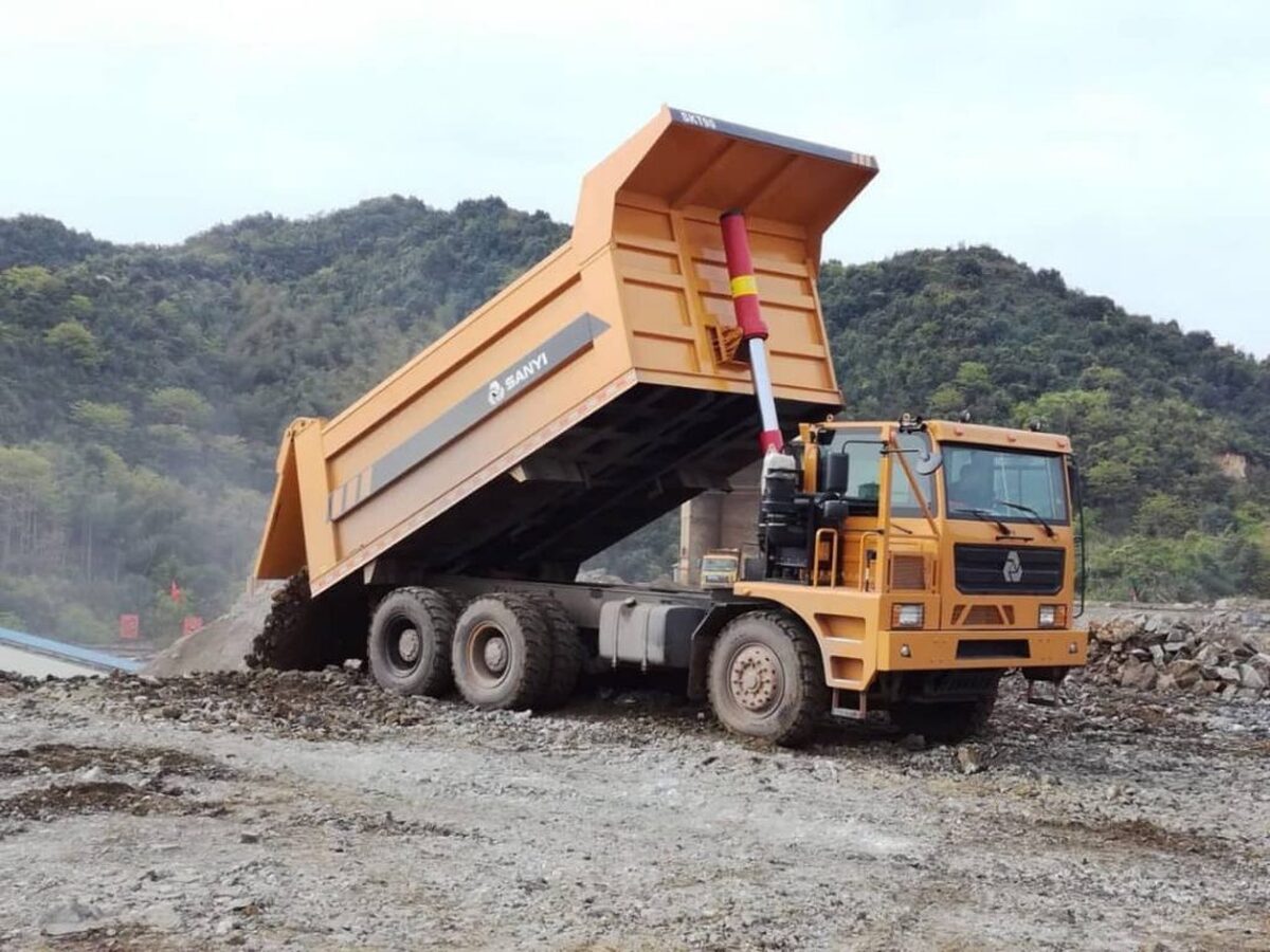 سالانه ۶۰۰ میلیون تُن کالا توسط ۴۸۴ هزار ناوگان در کشور جابه‌جا می‌شود