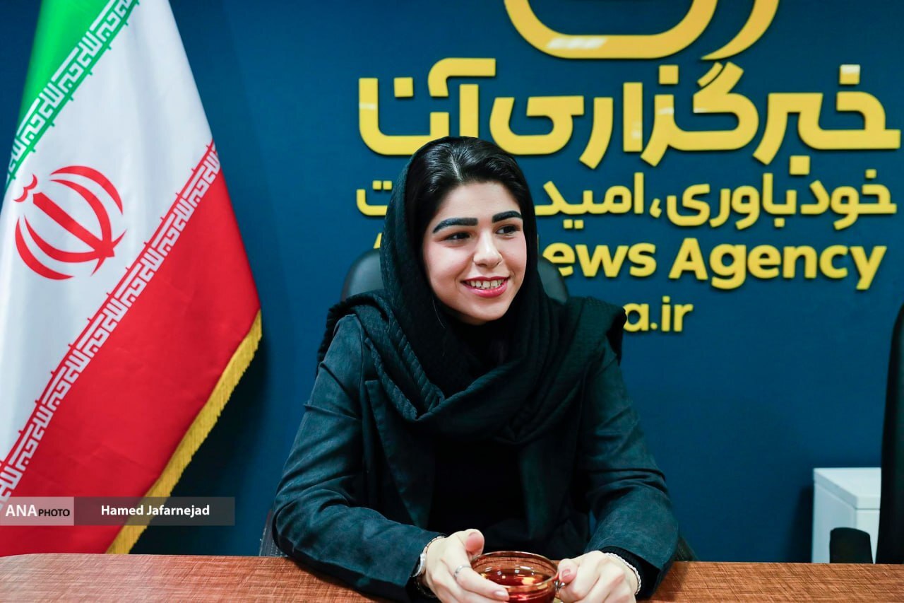 آیا روح ۱۶ آذر هنوز زنده است؟ صدای سه طیف دانشجویی در برابر بحرانهای عصر هوش مصنوعی آیا روح ۱۶ آذر هنوز زنده است؟ صدای سه طیف دانشجویی در برابر بحرانهای عصر هوش مصنوعی