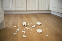 الگوی ثابت خرد شدن اشیا در شرایط مختلف