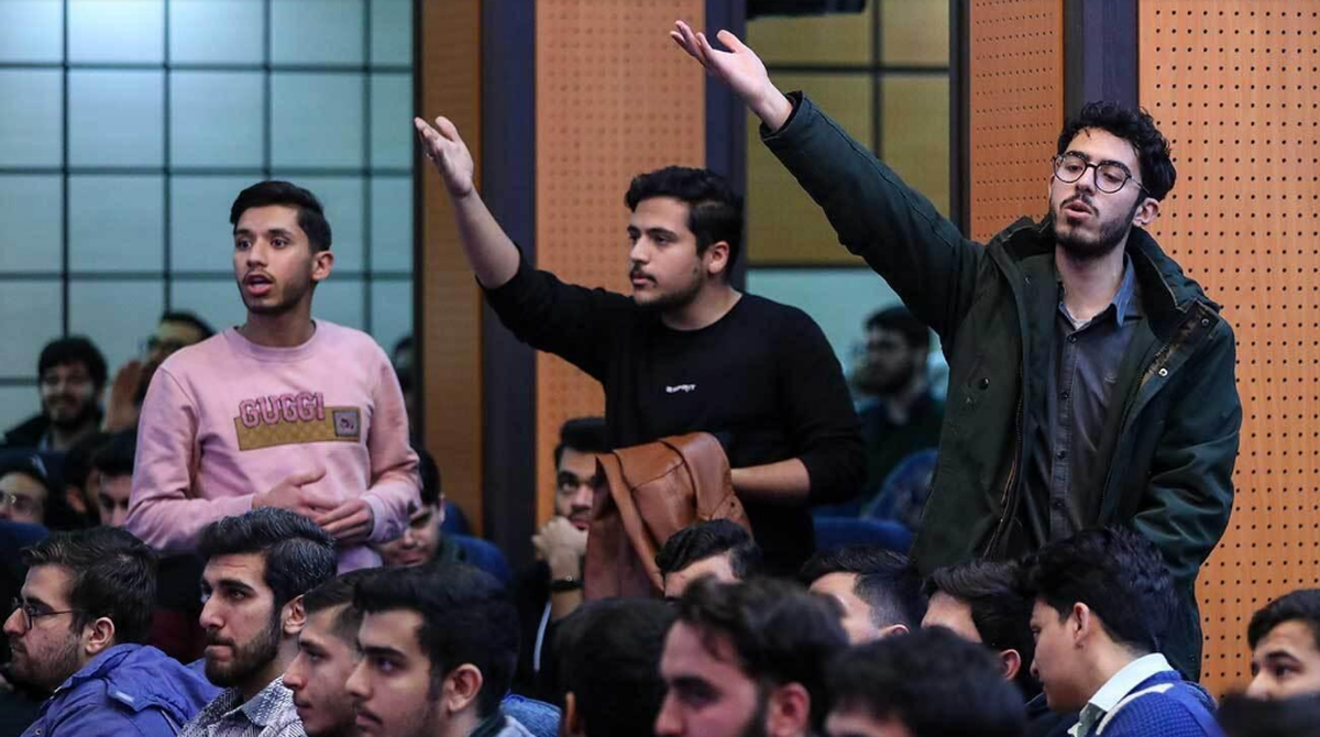 دانشگاه‌ها باید از خودتحریمی خارج شوند نقش دانشجویان در ادامه مسیر ضداستعماری ۱۶ آذر