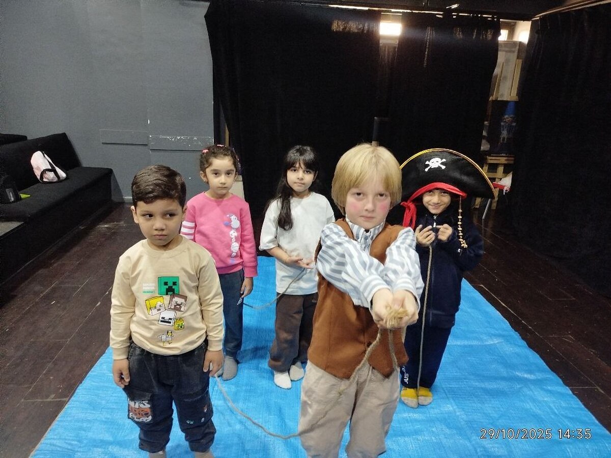 خردسالان تنها تماشاگر تئاتر نیستند ضرورت پخش آنلاین نمایش‌های جشنواره تئاتر کودک برای مخاطبان جهانی