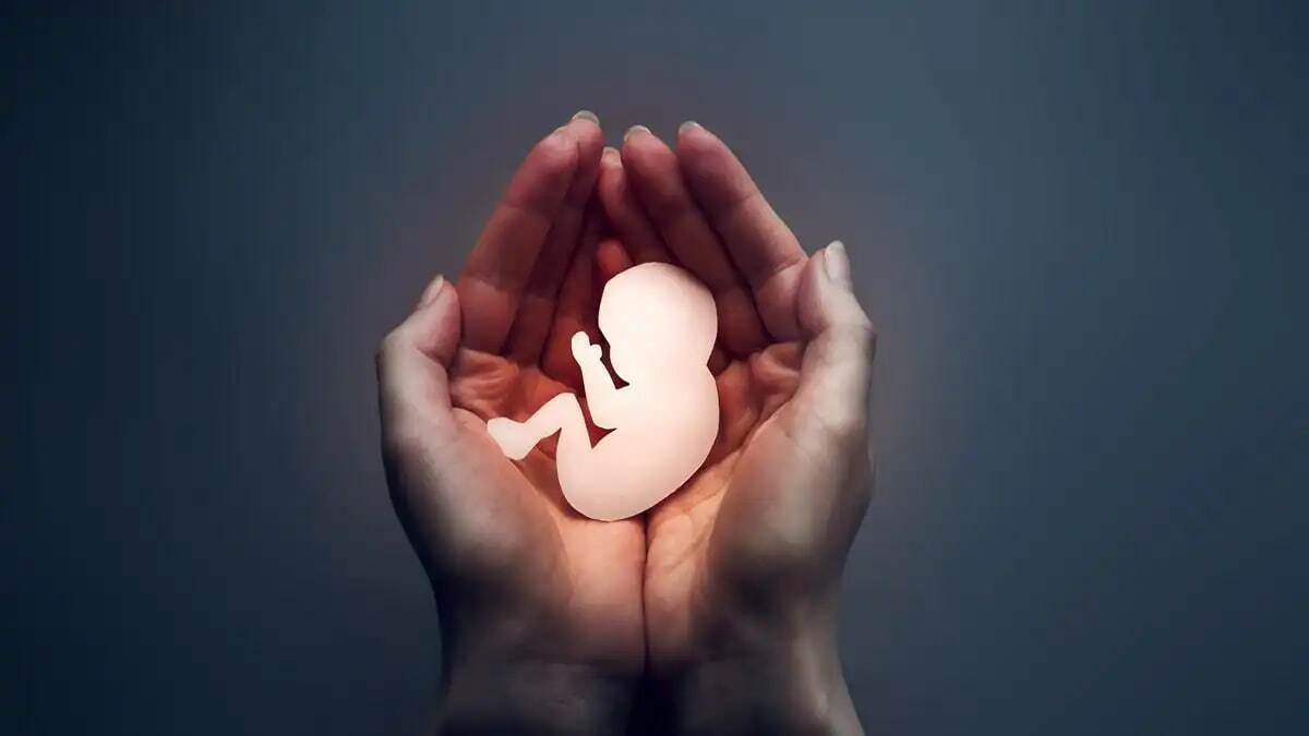 جلوگیری از ۵ مورد سقط جنین با بهره‌گیری از مشاوران ژنتیک سازمان پزشکی قانونی کشور