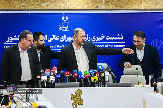 نشست خبری رئیس شورای عالی استان‌های کشور