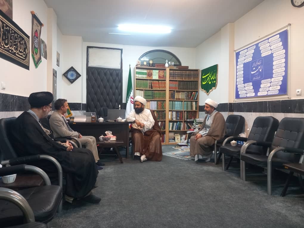 آمادگی دانشگاه آزاد برای همکاریهای فرهنگی، اخلاقی و تربیتی با دفتر امام جمعه شهرقدس آمادگی دانشگاه آزاد برای همکاریهای فرهنگی، اخلاقی و تربیتی با دفتر امام جمعه شهرقدس