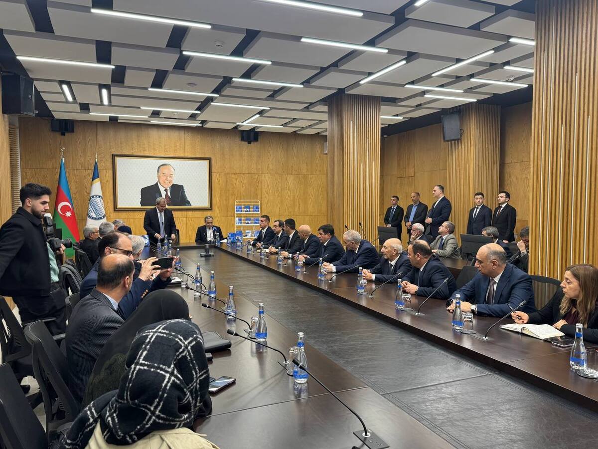 عراقچی: در جنگ ۱۲ روزه باید ثابت میکردیم که دشمنان از طریق جنگ نمیتوانند به اهداف خود برسند/ قدرت مذاکره ۳ مفهوم دارد عراقچی: در جنگ ۱۲ روزه باید ثابت میکردیم که دشمنان از طریق جنگ نمیتوانند به اهداف خود برسند/ قدرت مذاکره ۳ مفهوم دارد