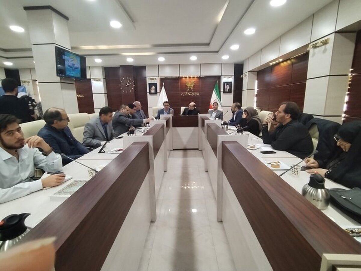 مسیر قطار‌های حومه‌ای از پرند تا پیشوا در حال اجراست  اختلافی بین  مترو و شرکت راه‌آهن نیست