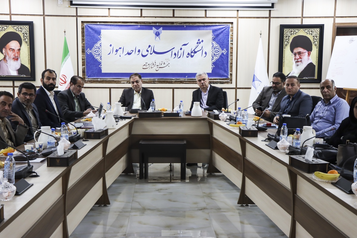 دانشگاه‌ها در تحقق «ایران قوی» نقش کلیدی دارند  بسیج اساتید مانع توقف در روند تولید علم شود