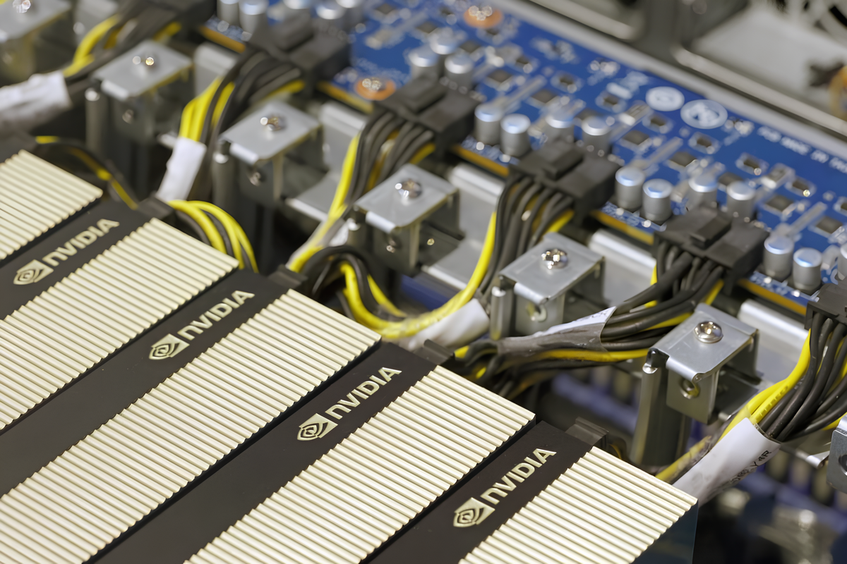 مجوز صادرات تراشه‌های هوش مصنوعی H۲۰۰ به چین با تعرفه ویژه صادر شد