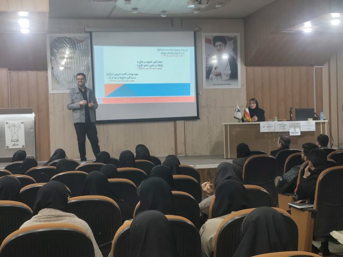 ایدز فقط از خون، رابطه جنسی و سرنگ مشترک منتقل می‌شود