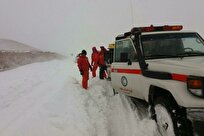 انسداد محور همدان–گردنه اسدآباد به دلیل برف و کولاک