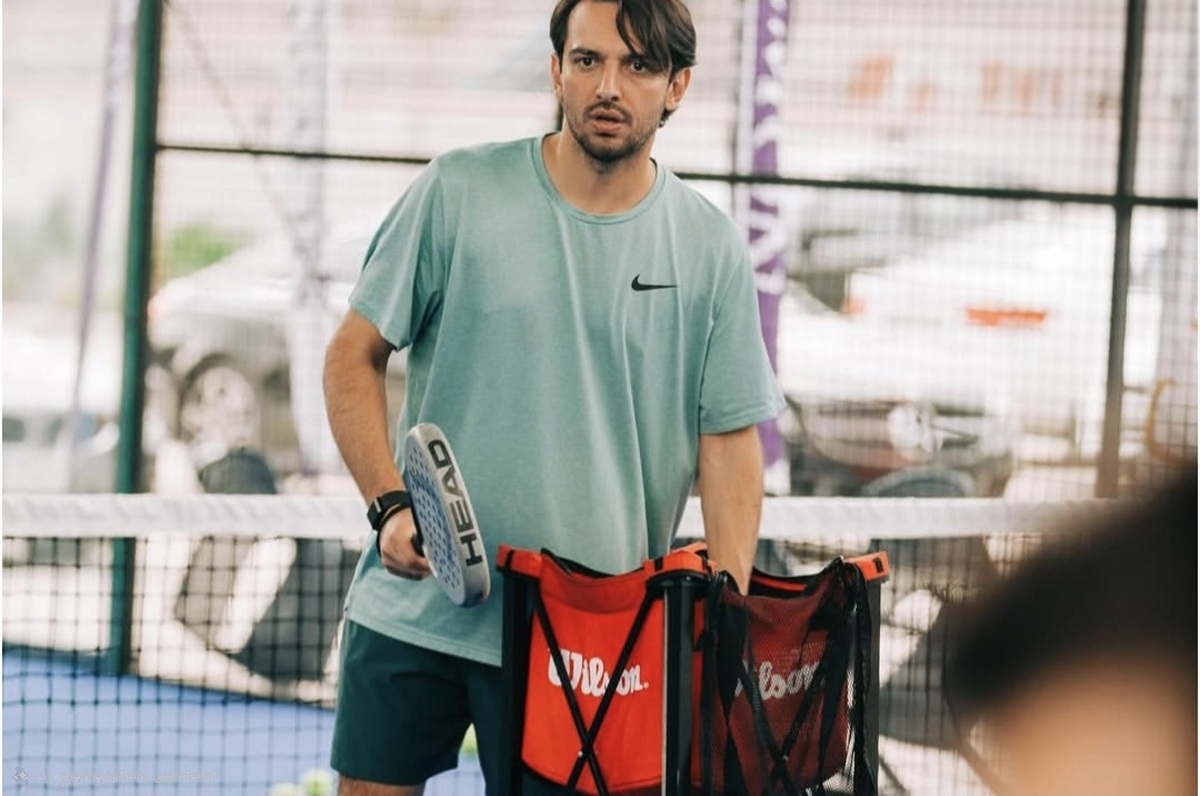 بسیاری از بازیکنان تیم ملی حتی درآمد مشخصی ندارند  صحبت هایی با فدراسیون برای هدایت تیم ملی جوانان داشته‌ام