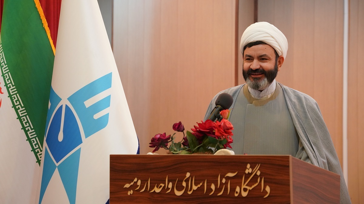 روز زن فرصتی برای تکریم مادران و تأکید بر حقوق والدین