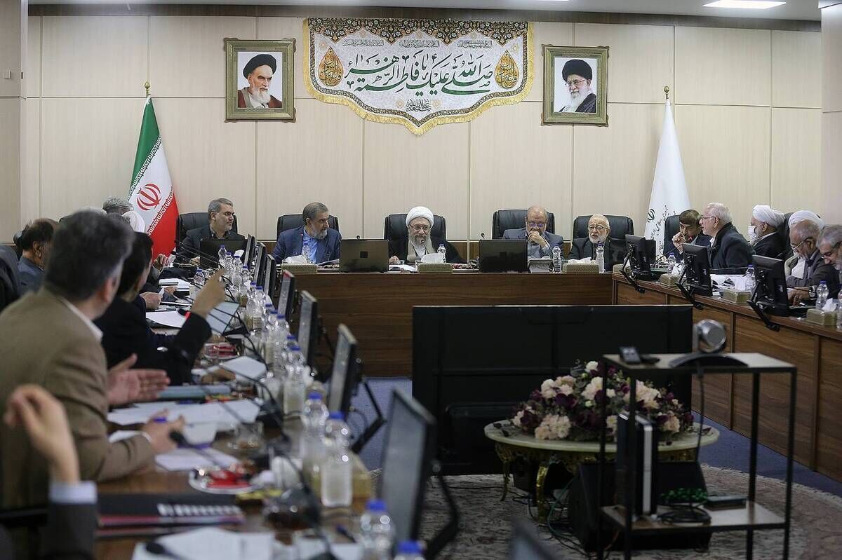 پایان بررسی لایحه دوفوریتی احکام مورد نیاز قوانین بودجه سنواتی درهیأت عالی نظارت مجمع