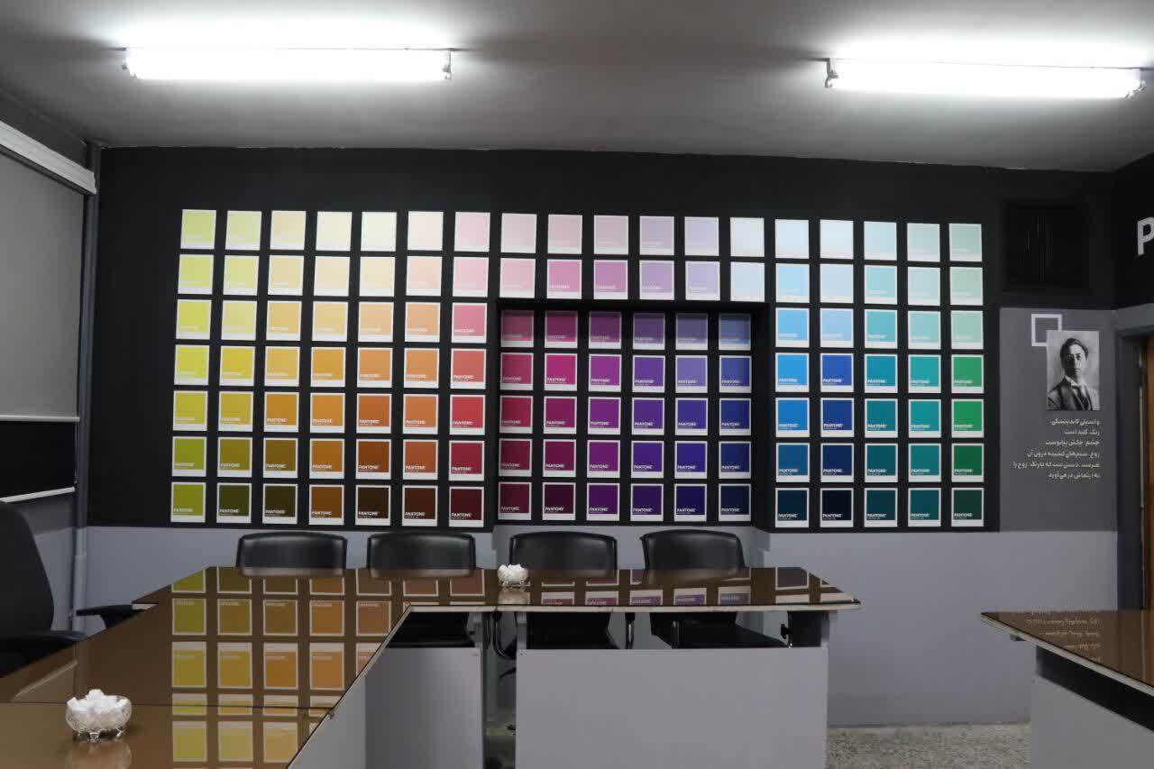 افشای ریشه ایرانی یک رنگ جهانی! «اسکارلت» متعلق به کدام فرهنگ است؟ افشای ریشه ایرانی یک رنگ جهانی! «اسکارلت» متعلق به کدام فرهنگ است؟