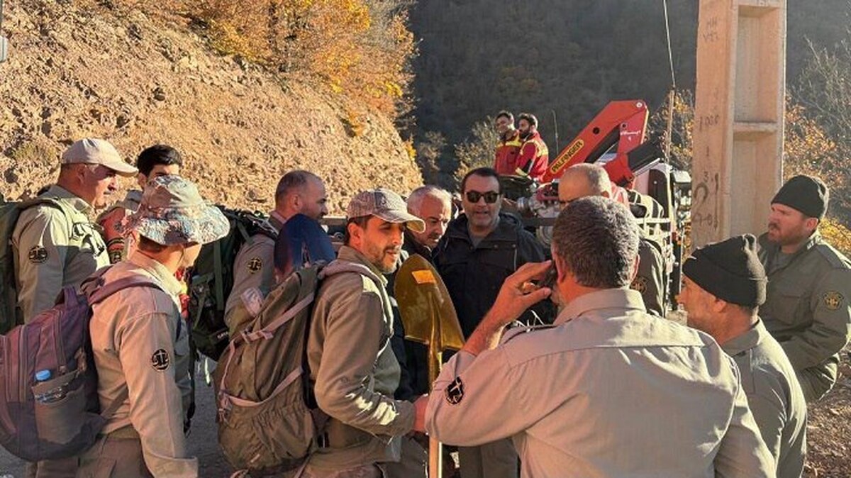 تقویت گروه‌های عملیاتی اطفای حریق الیت با اعزام محیط‌بانان تازه‌نفس از چهار استان کشور