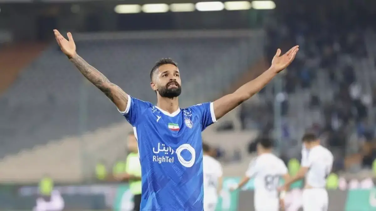 سهرابیان در کمیته انضباطی باشگاه استقلال حاضر شد