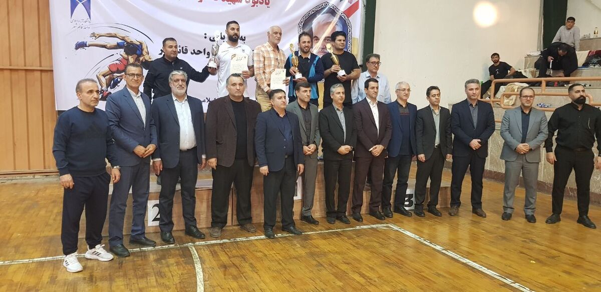 مازندران قهرمان مسابقات کشتی آزاد دانشجویان دانشگاه آزاد