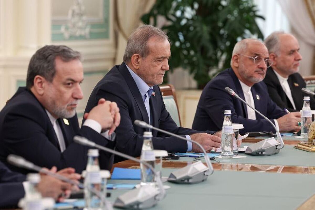 امضای ۱۴ و تبادل ۸ سند و تفاهم‌نامه همکاری میان ایران و قزاقستان