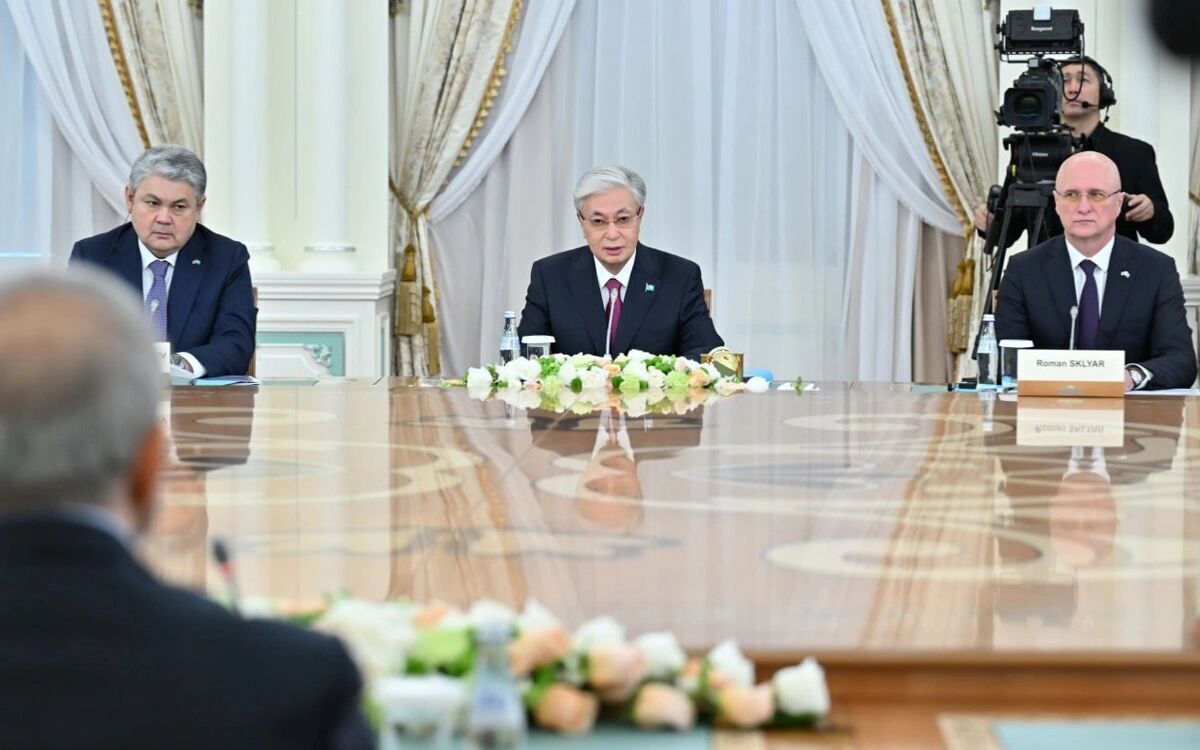 توکایف: قزاقستان آماده تأمین کالا برای ایران به ارزش حداقل ۲۰۰ میلیون دلار است