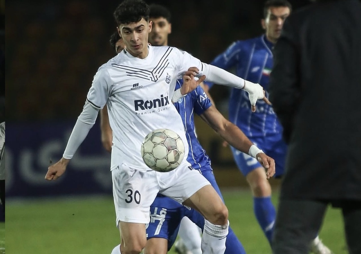 بهشتی: تعویض‌های زارع مقابل استقلال برای کسب برد بود  الگویم مسی است و عاشق او هستم