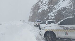 برف و لغزندگی در برخی جاده‌ها؛ محدودیت‌های ترافیکی ۲۱ آذر اعلام شد