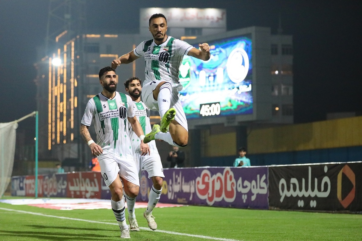 آزادمنش: از پس بازی با استقلال برمی‌آییم  مهر تأییدی بر زحمات تیم خیبر زدم