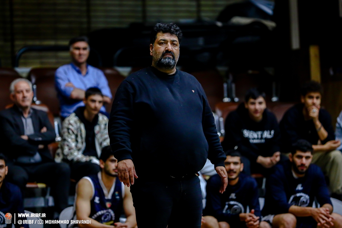 واکنش مالک تیم پایش پارت به انصراف از لیگ برتر بسکتبال  برزگری: چند بازیکن حاشیه‌ ایجاد کردند و تیم به هم ریخت!