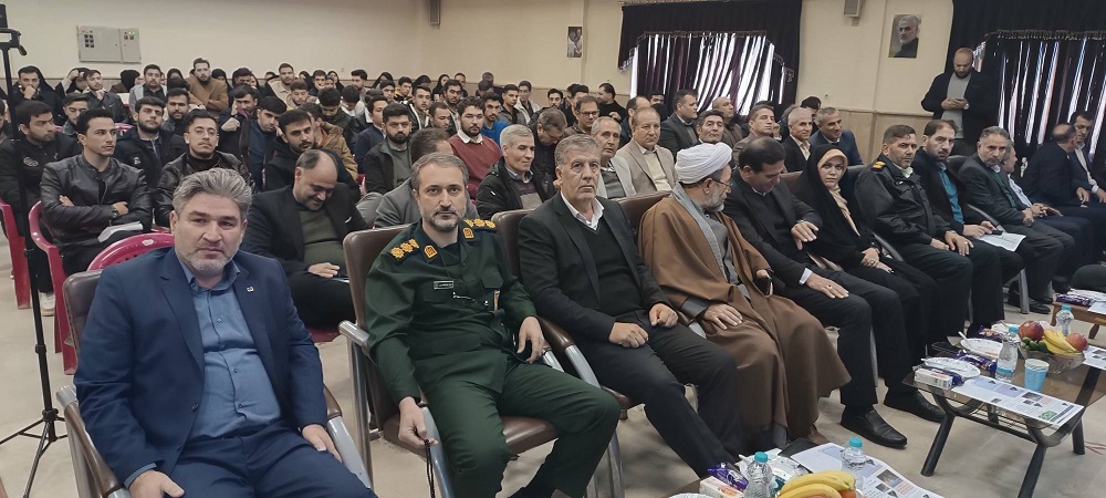 پیشرفت کشور در سایه تفکرات دانشجو ممکن شد/ دانشجویان با رفع نارساییها در مسیر جهش علمی گام بردارند پیشرفت کشور در سایه تفکرات دانشجو ممکن شد/ دانشجویان با رفع نارساییها در مسیر جهش علمی گام بردارند